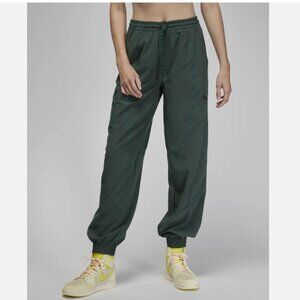 Nike Jordan Sport Tunnel Pants Like New